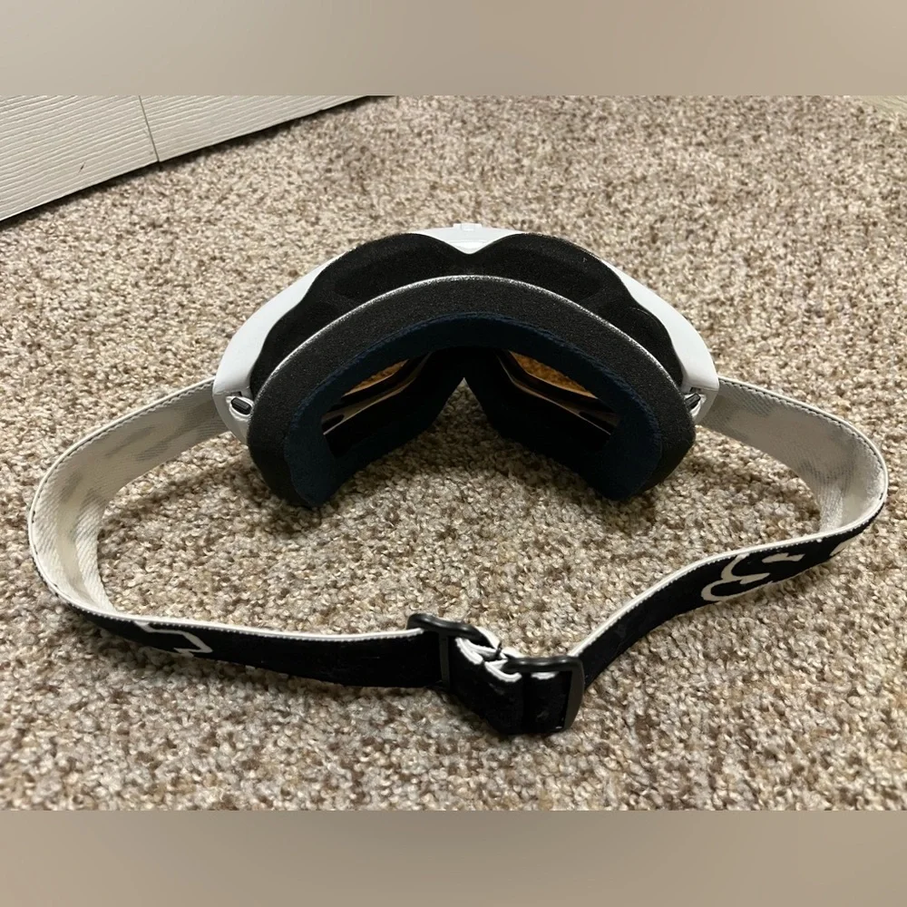 SPY White Ski Goggles with Brown/Tinted Lenses